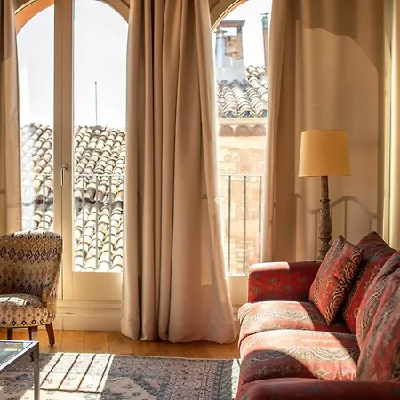 Luxury Penthouse By Duquessa Collection Cardona