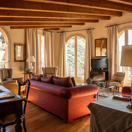 Luxury Penthouse By Duquessa Collection *