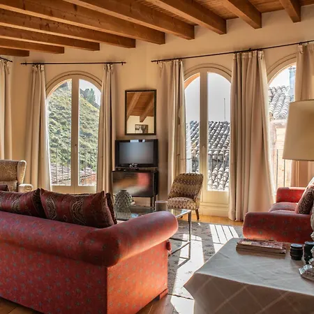 Apartment Luxury Penthouse By Duquessa Collection Cardona